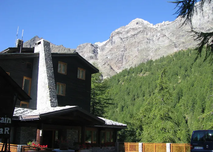 Chalet Valdotain Breuil-Cervinia